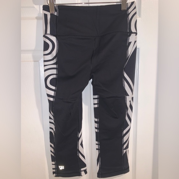 Victorias Secret Leggings VSX - Picture 4 of 6